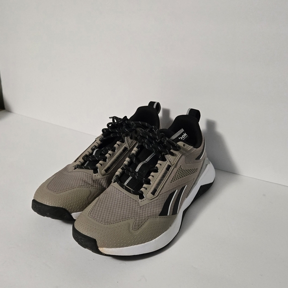 Reebok Nanoflex Comfort Foottbed Ortholite Tan & Black Womens 7 Sneakers - Picture 1 of 9